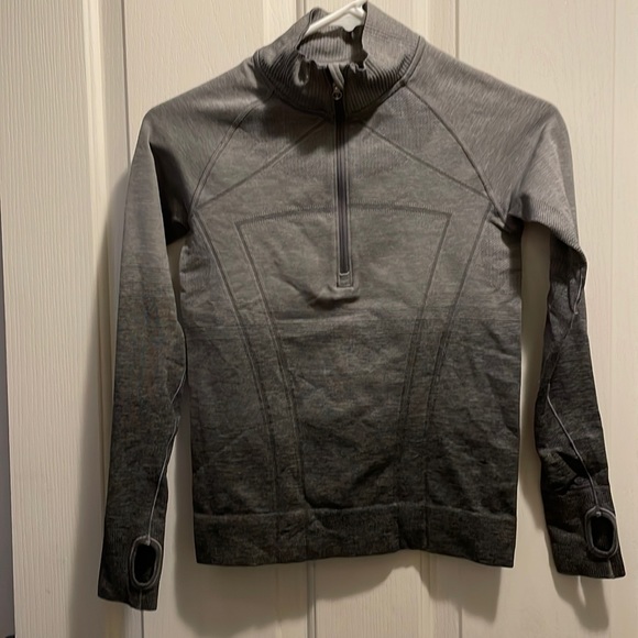 Ivivva Other - Ivivva  girls size 10 gray 3/4 zip top
